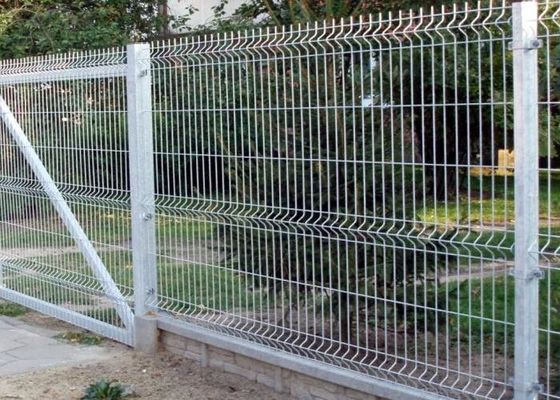 La personnalisation a galvanisé le fil soudé Mesh Sheets Weldmesh Security Fencing 5.2m