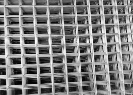 La personnalisation a galvanisé le fil soudé Mesh Sheets Weldmesh Security Fencing 5.2m