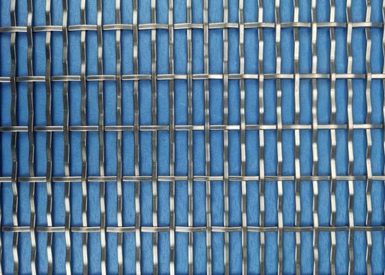 Écran de treillis métallique tissé résistant à la corrosion avec treillis carré pour écran vibrant de type crochet à 30° 180°