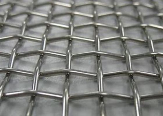 Écran de treillis métallique tissé résistant à la corrosion avec treillis carré pour écran vibrant de type crochet à 30° 180°