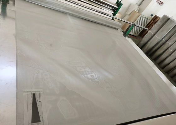 Écran de treillis métallique en treillis métallique galvanisé en surface plat pour le filtrage industriel.