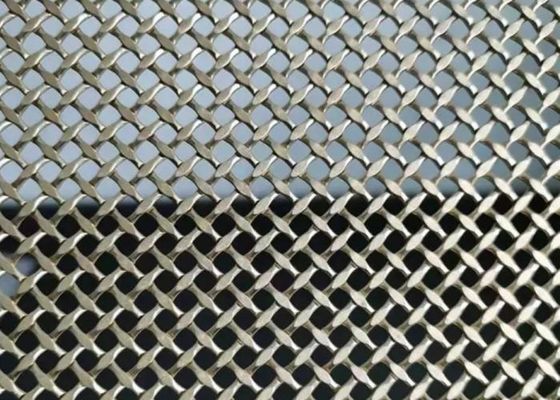 Résistance à l'abrasion trou carré en acier à haute teneur en carbone