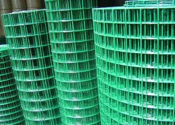 Maillage en fil de fer soudé galvanisé vert pour la sécurité domestique et la construction