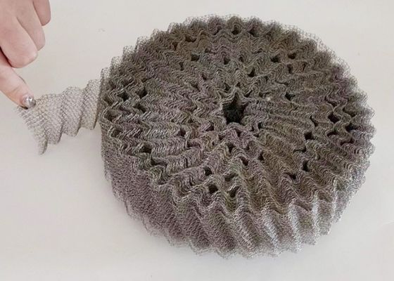 Faisceau de fil tricoté résistant à la chaleur et à la corrosion à haute résistance pour la filtration des liquides
