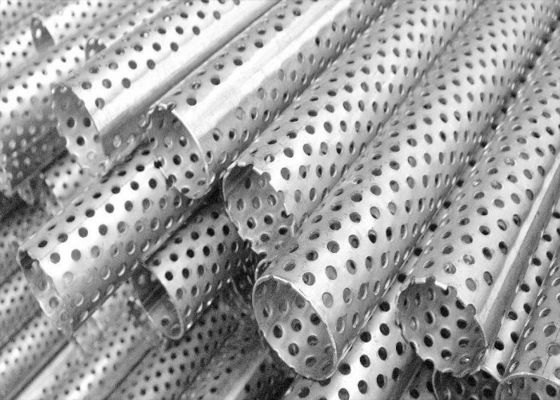Maillage pour écran de filtrage de haute durabilité sur mesure avec technique perforée
