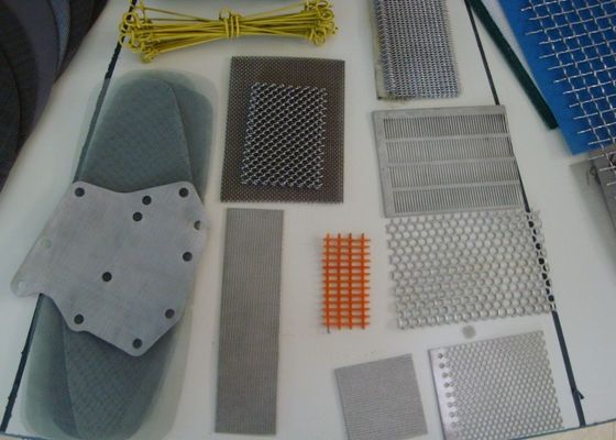 Maillage de filtrage perforé pour structure multicouches 0,4 mm Jusqu'à 1