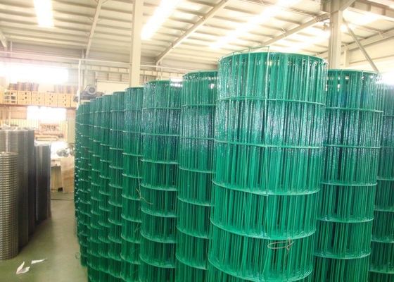 Taille de la maille 1/4 pouce 6 pouces Résistance à la corrosion de la maille soudée en acier inoxydable agricole