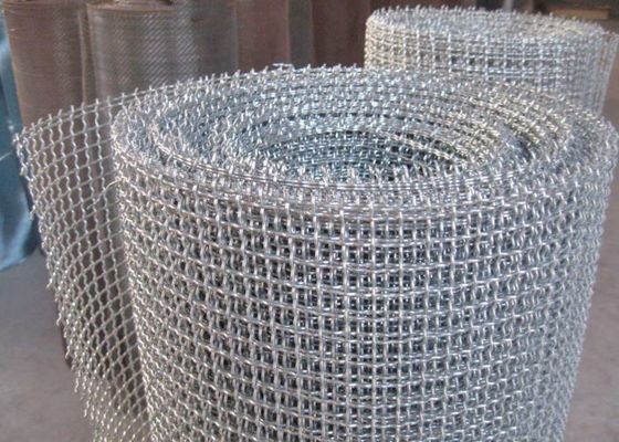 Écran en treillis métallique tissé en acier au carbone à haute résistance à la traction avec une taille d'ouverture de 1 mm à 100 mm et une forme de trou carré pour usage industriel et minier