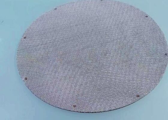 Filtres multicouches en treillis métallique assurant la filtration pour diverses applications industrielles