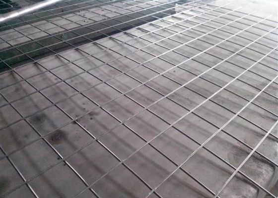 Fil soudé en acier à faible teneur en carbone Mesh Panels For Floor Heating dans la décoration intérieure
