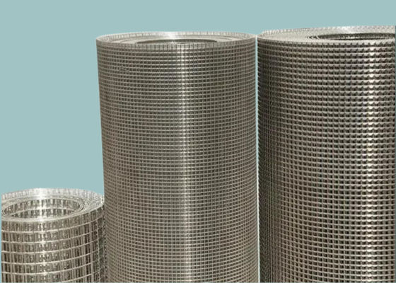 La norme d'ASTM a galvanisé la largeur soudée de Mesh Rolls 3fts 4fts de grillage