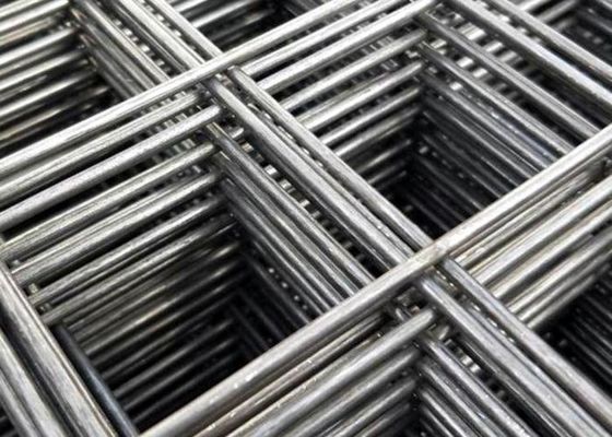 La personnalisation a galvanisé le fil soudé Mesh Sheets Weldmesh Security Fencing 5.2m