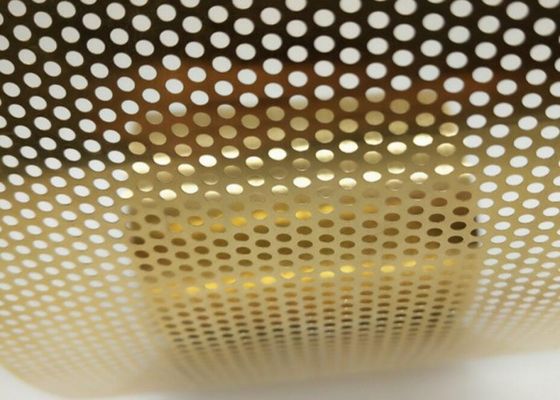 Le feuillard perforé expérimental d'université a perforé le plat de cuivre 100mm