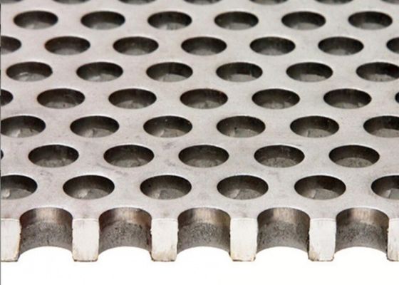 16/65 trou rond perforé épais du feuillard de manganèse du manganèse Q355B 1mm a perforé la feuille